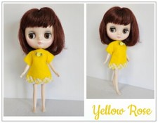 SaLe - MIDDIE BLYTHE Custom Doll Clothes HANDMADE Yellow Rose DRESS NO DOLL d4e