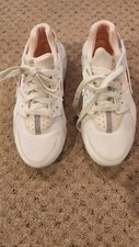 Nike Huarache Run 654280-110 White/peach Running Shoes Sneakers Size 5Y Youth