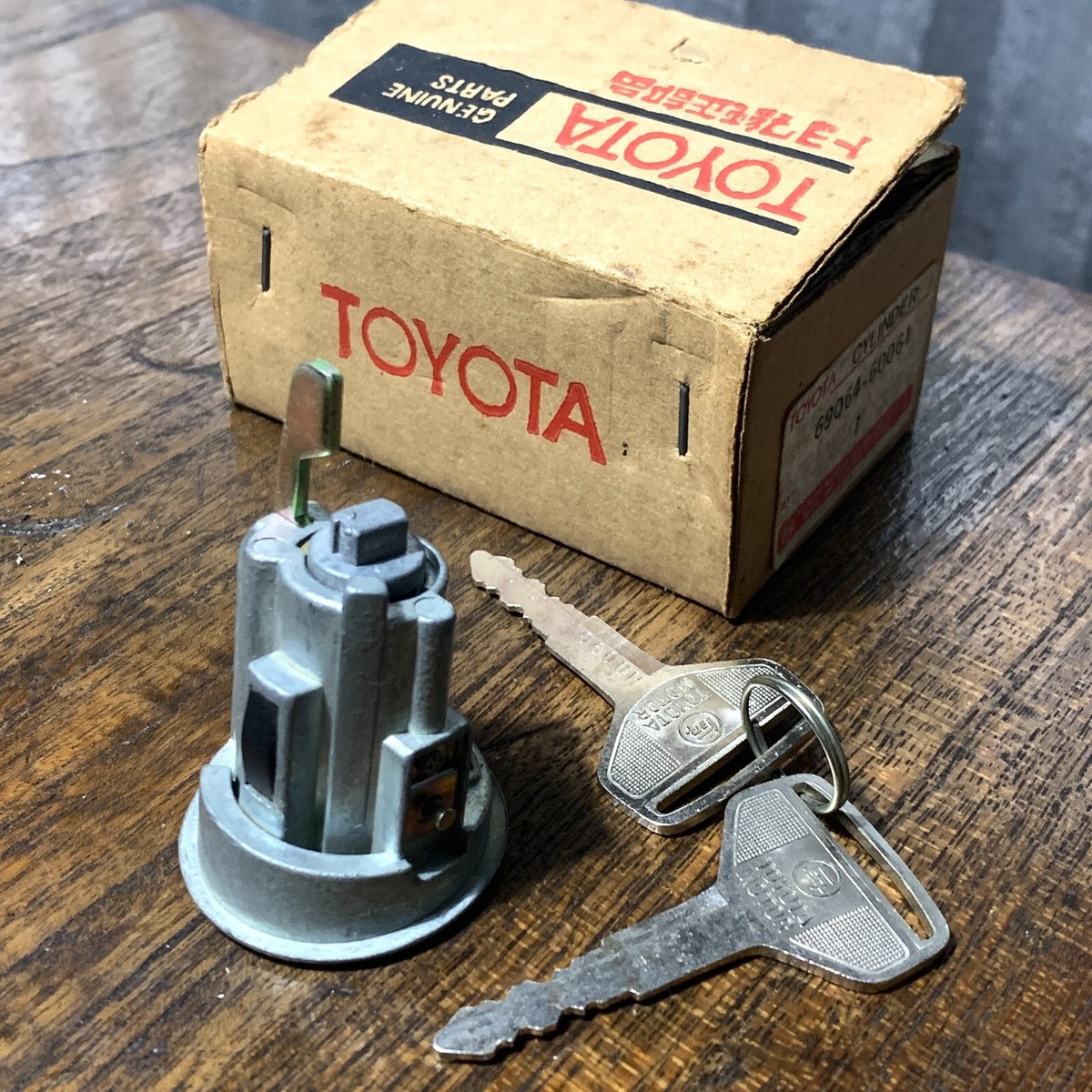 Toyota Land Cruiser BJ41 42 44 FJ40 43 45 Ignition Cylinder