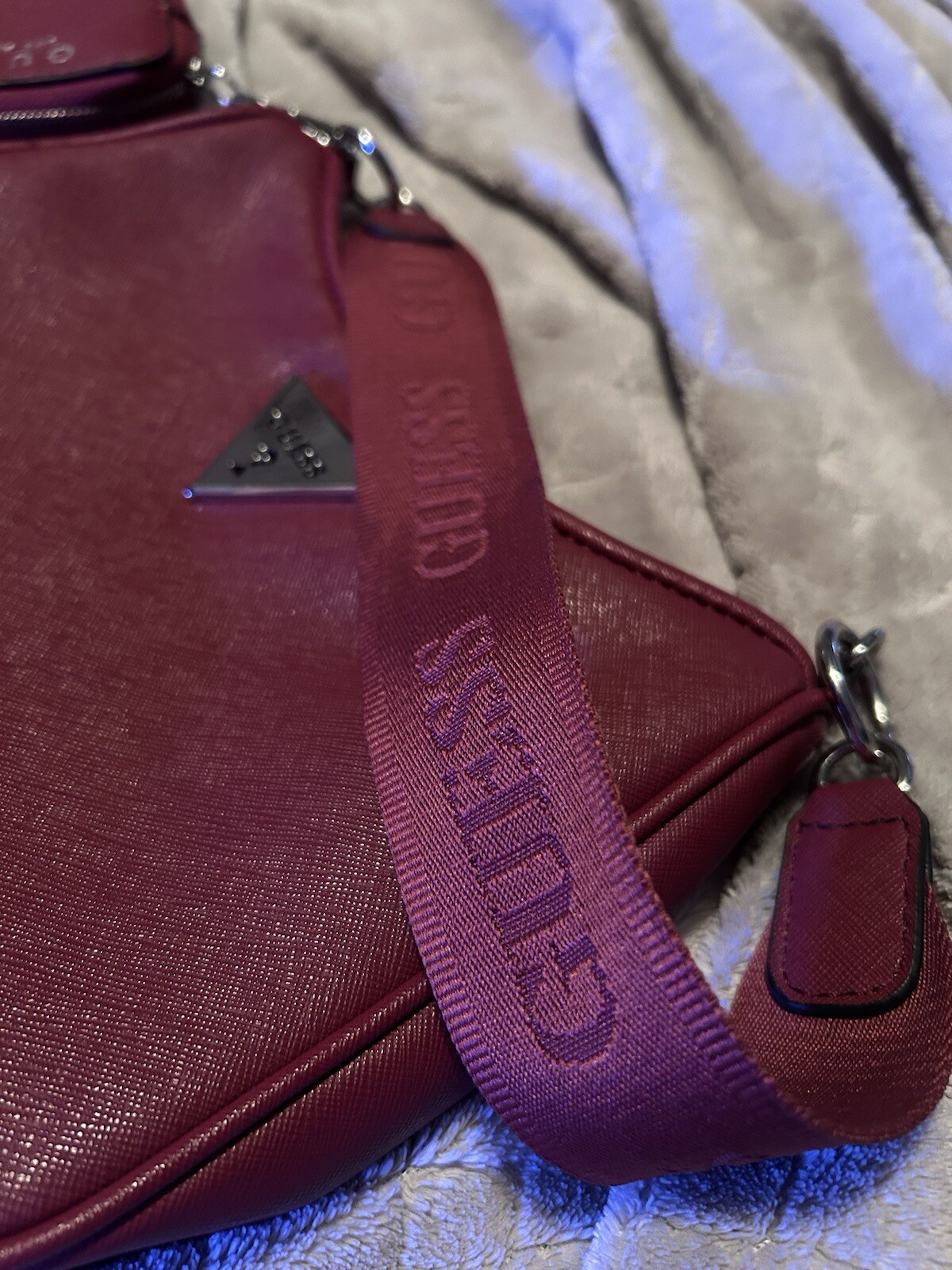 Guess Bag - image 2