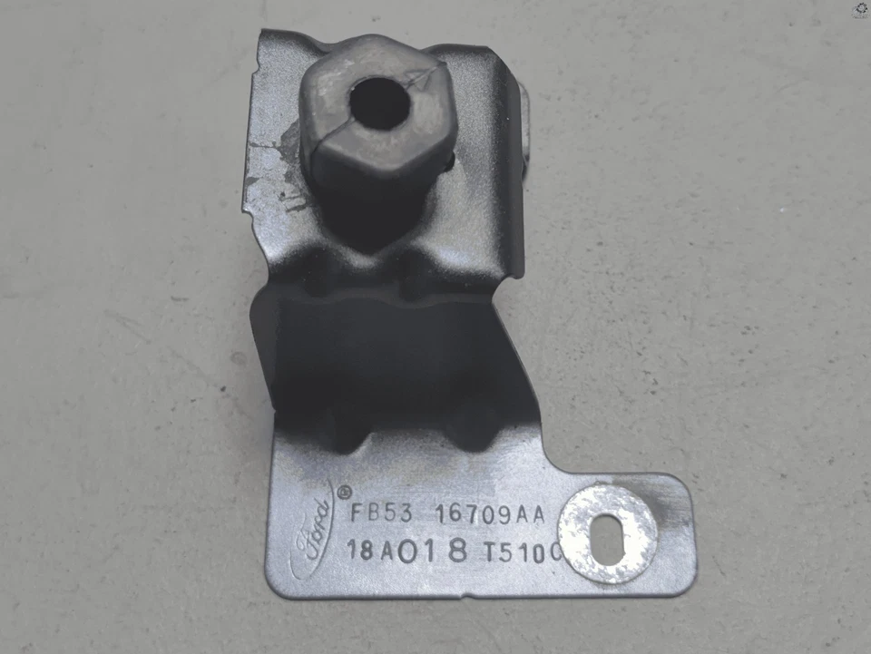 SUPORTE DE SUPORTE SUPERIOR PARA PARA-LAMA DIANTEIRO ESQUERDO DO LADO DO MOTORISTA FABRICANTE DE EQUIPAMENTO ORIGINAL 2016-2019 FORD EXPLORER - Imagem 2 de 4