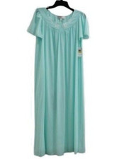 NEW Miss Elaine Nylon Tricot Long Nightgown Seafoam Green S M Petal Embroidery