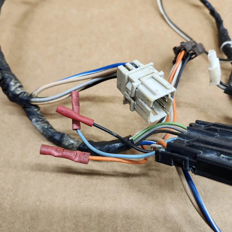 Arnés de cableado actuador cerradura puerta Corvette 84-89 DERECHA 85' Foto 2 de 4