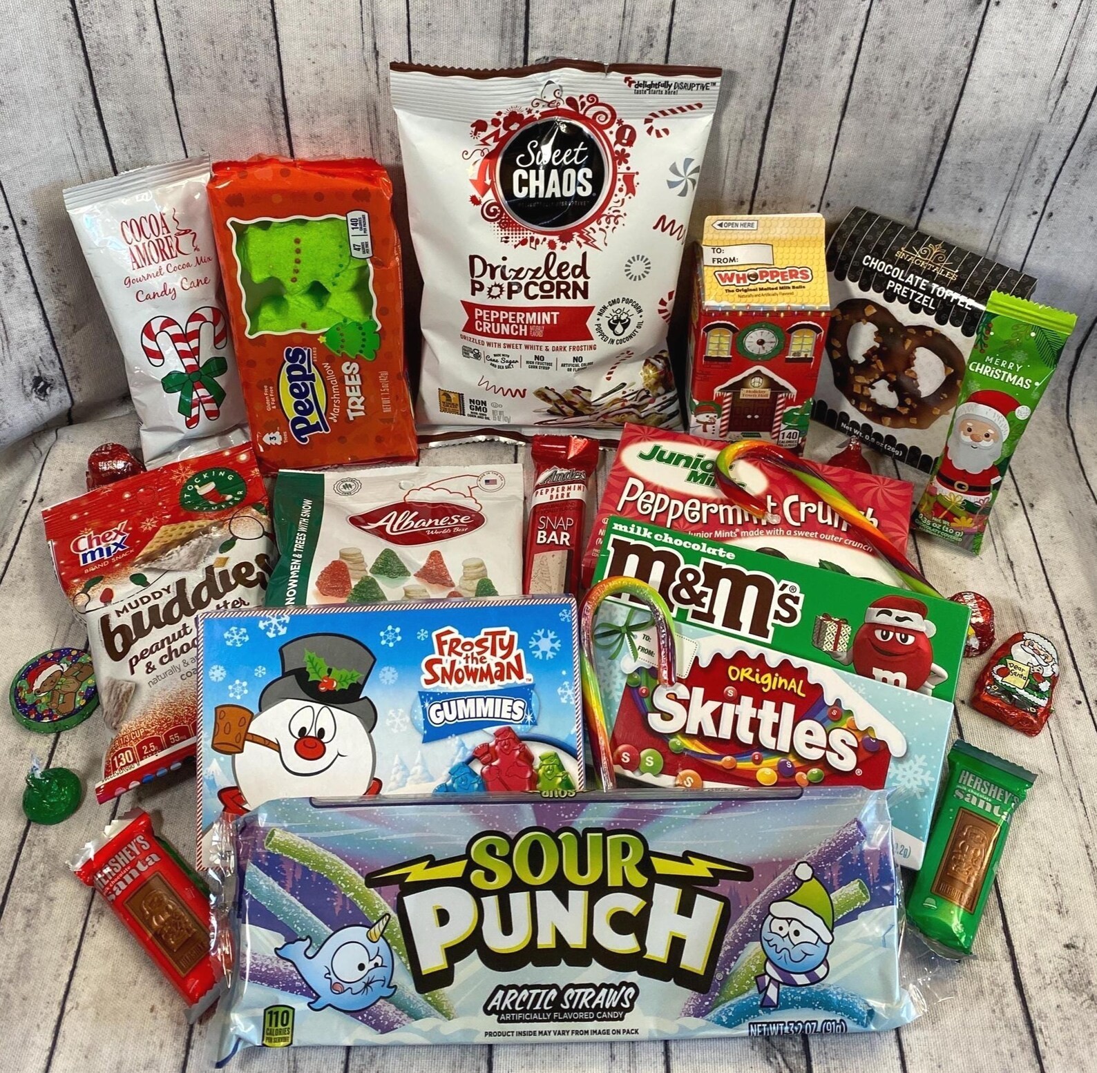 HOLIDAY CHRISTMAS CANDY GIFT BOX, HOLIDAY SNACK BASKET, GIFT FOR FAMILY, KIDS