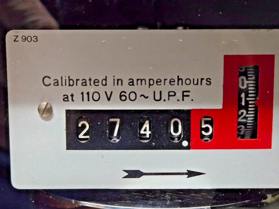 Vintage Landis & Gyr Zug single phase AmpHour meter&counter 60 Hz 110V steampunk - Image 3 of 4