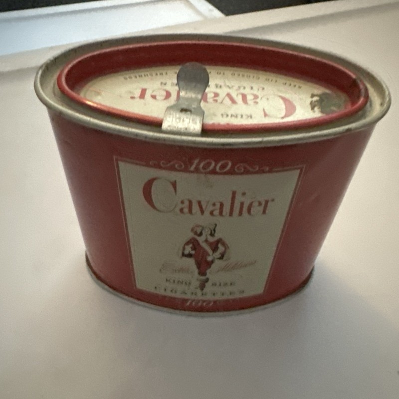 Cavalier King Size Cigarette Tin Vintage Collectible Advertising