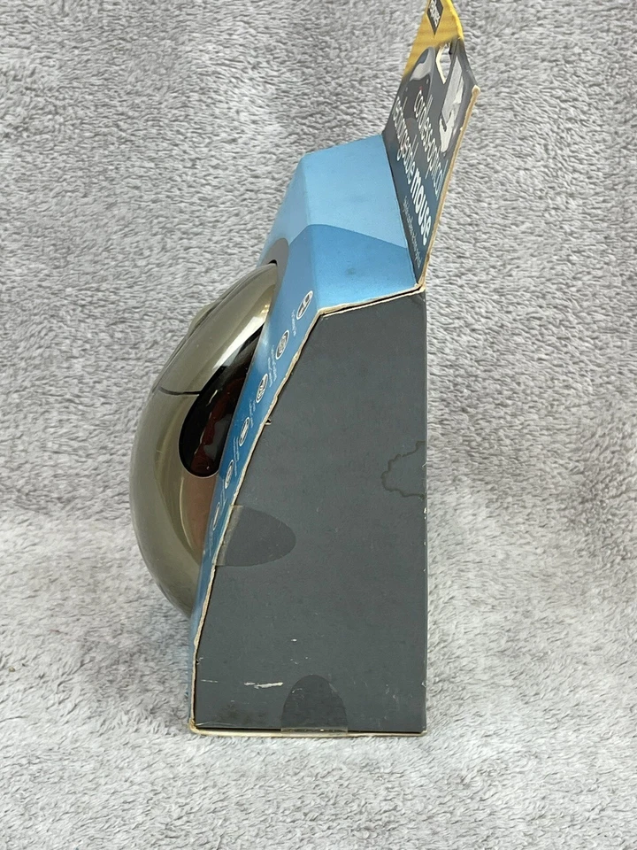 Fellowes 98910 Optical Cordless Rechargeable Mouse - Image 4 of 4