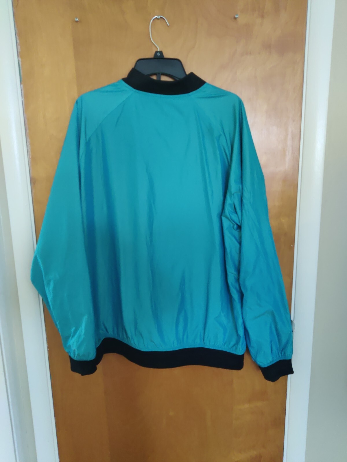 NIKE Sportswear Men’s QS Blue Lacquer Varsity Windbre… Gem