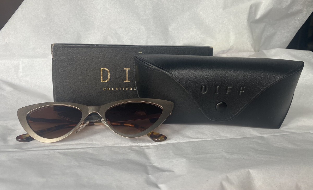 Diff Eyewear RAE Rose Gold Cat Eye Sunglasses with Dark Brown Lenses New Diff Eyewear Rae Womens Cat Eye Sunglasses Gold Frame  main image 4