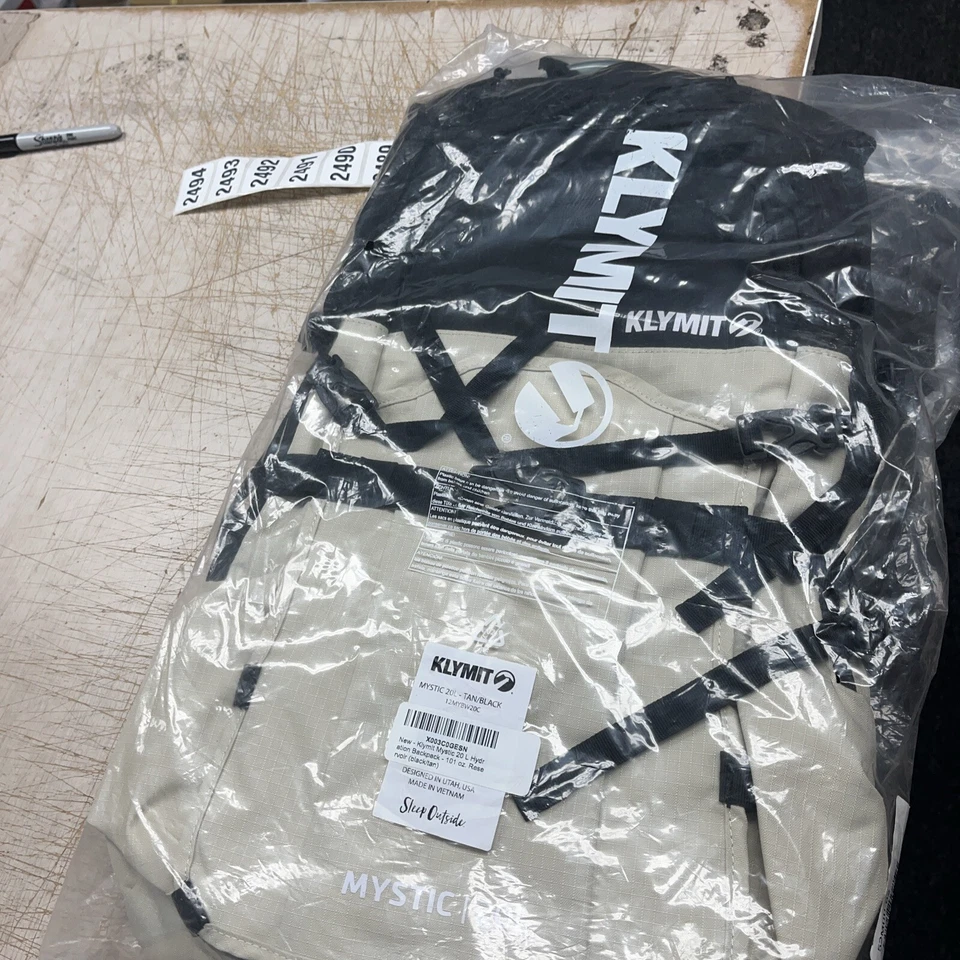 Mochila de hidratación Klymit Mystic 20 L - 101 oz. Depósito (negro/bronceado) nuevo con etiquetas Foto 4 de 4