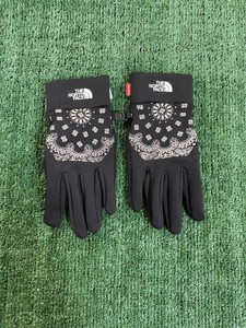 supreme bandana gloves