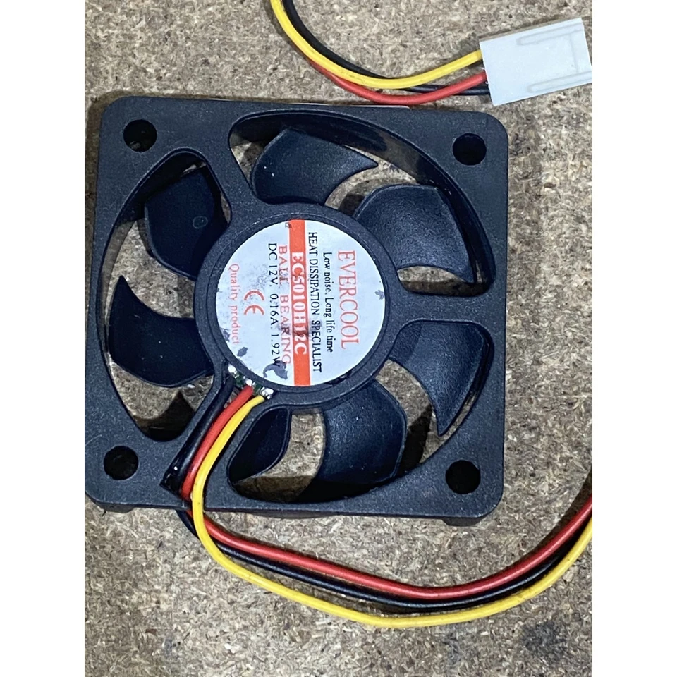 Evercool EC5010H12S Computer Case Cooling Fan Black 12V 3-Pin Connectors Compact - Image 2 of 4