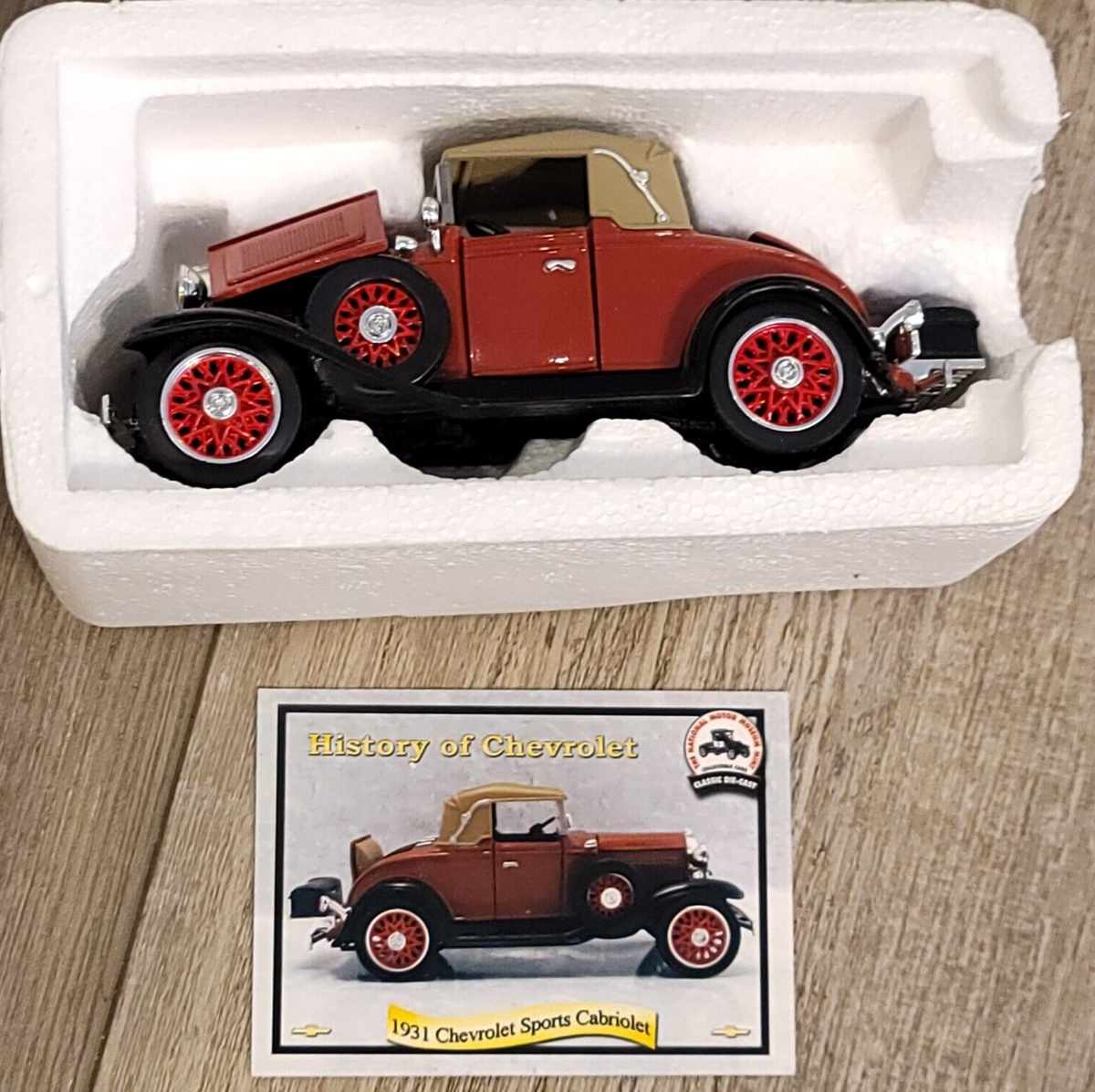 1931 Chevy Sports Cabriolet 1:32 National Motor Museum Mint