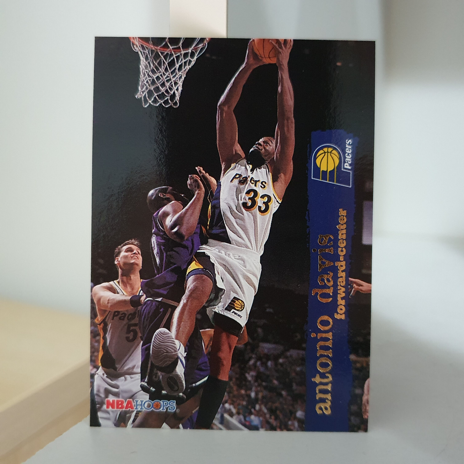 Antonio Davis 1995-96 NBA Hoops Basketball Trading Card #307