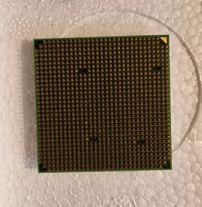 Procesador AMD Athlon 64 X2 5200+ - AD05200IAA5D0 NAAWG 0807MPMW - Imagen 2 de 3