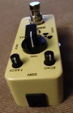 ☢️ Donner Yellow Fall Analog Delay Guitar Effect Pedal Vintage Delay True Bypass