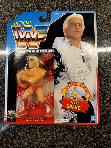 WWF RIC FLAIR ACTION FIGURE BLUE CARD HASBRO 1992 ...