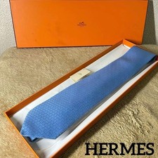 beautiful item HERM S H weave Fasone light blue silk tie