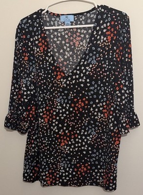 CeCe Women's Floral Print Top Size Large with Ruffle Detail On Sleeves