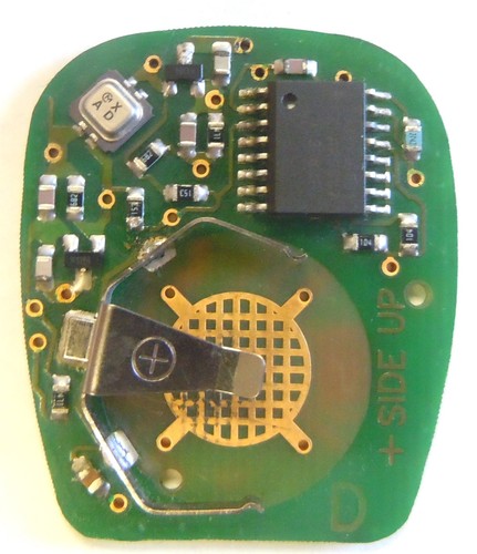 keyless remote entry Buick FCC ID KOBUT1BT car control OEM key fob transmitter - Picture 6 of 6