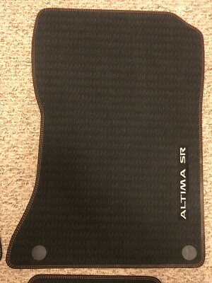 mat OEM 2023+ Nissan Z Performance Carpeted Floor Mats