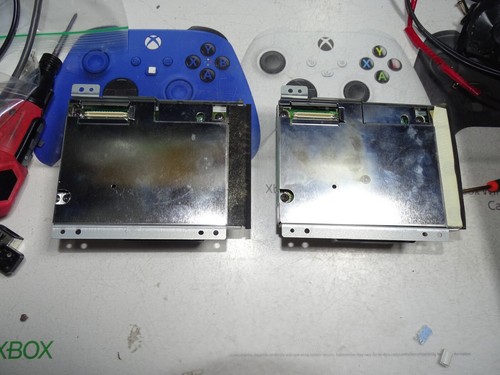 Donante defectuoso Sega Dreamcast HKT-3020 ^ Modelo 1 SOLAMENTE *Yamaha* 3.3V^ GD x2-PIEZAS - Imagen 11 de 16