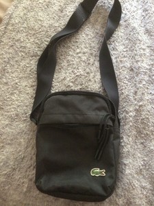lacoste small messenger bag