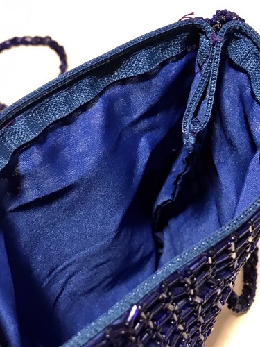 Unique Small Blue Beaded Crossover Zipper Closure Purse - Picture 5 of 6