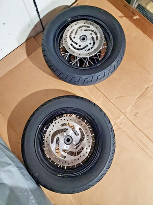 2019 Harley Davidson Softail Slim Front And Rear Rims And Tires Stock OEM
