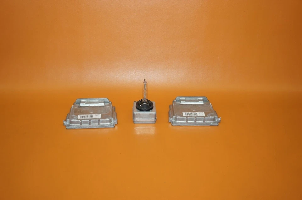 VALEO XENON BOX HEADLIGHT LED BULB UNIT 89034934 D1S 3W 66043 OEM - Image 4 of 4