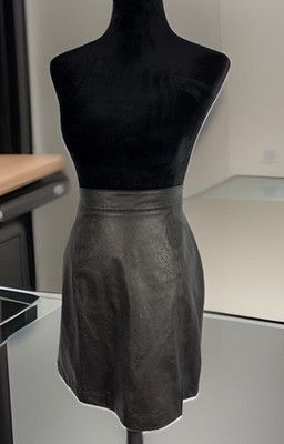 Spanx Black Faux Leather Short Skirt Lined Pull On Tummy Enforced Size M