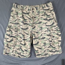 Levi Strauss Co. Cargo Shorts Men's Size 36 Camouflage Utility Cargo Workwear