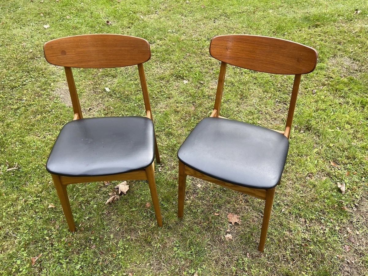 MCM Mid Century Danish Modern Teak Side Chairs Vinde Mobelfabrik