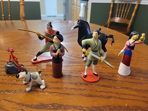 Vintage Disney Princess Mulan Figures Lot Mushu Dog Lot of 7