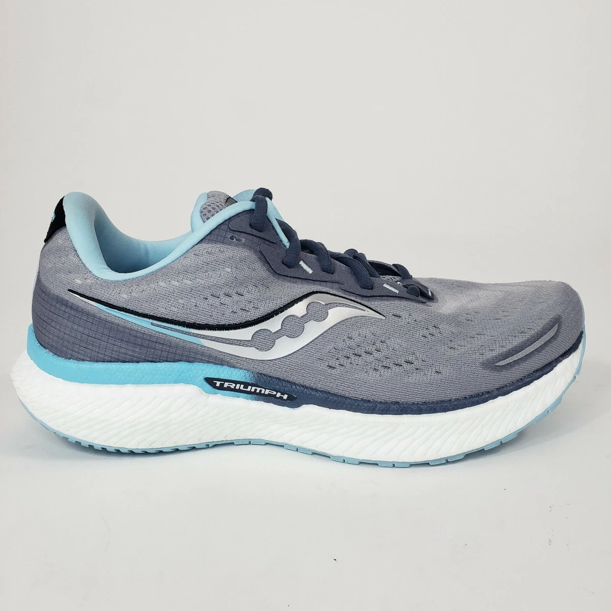 Saucony triumph top womens 9.5