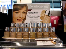 B1G1 AT 20% OFF(Add 2) Neutrogena Healthy Skin Liquid Makeup Foundation EXPIRED