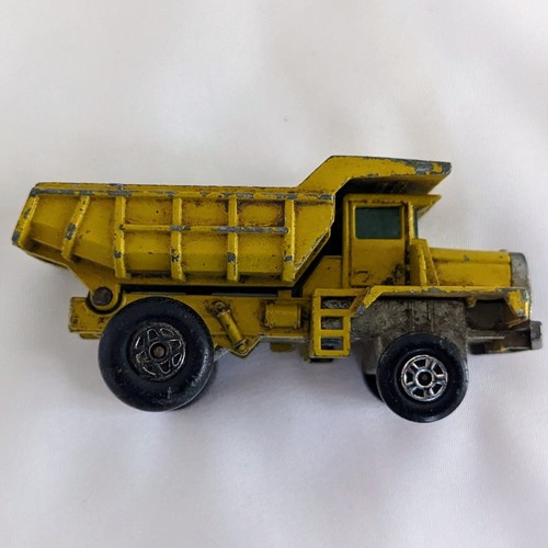 1970 Matchbox/Lesney 28d; Mack Dump Truck + 1976 Matchbox Faun Dump Truck No. 58 - Picture 9 of 11