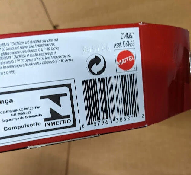 Figura de acción DC Comics Multiverse Hawkman 6 pulgadas completa con BAF King Shark nueva Foto 4 de 4