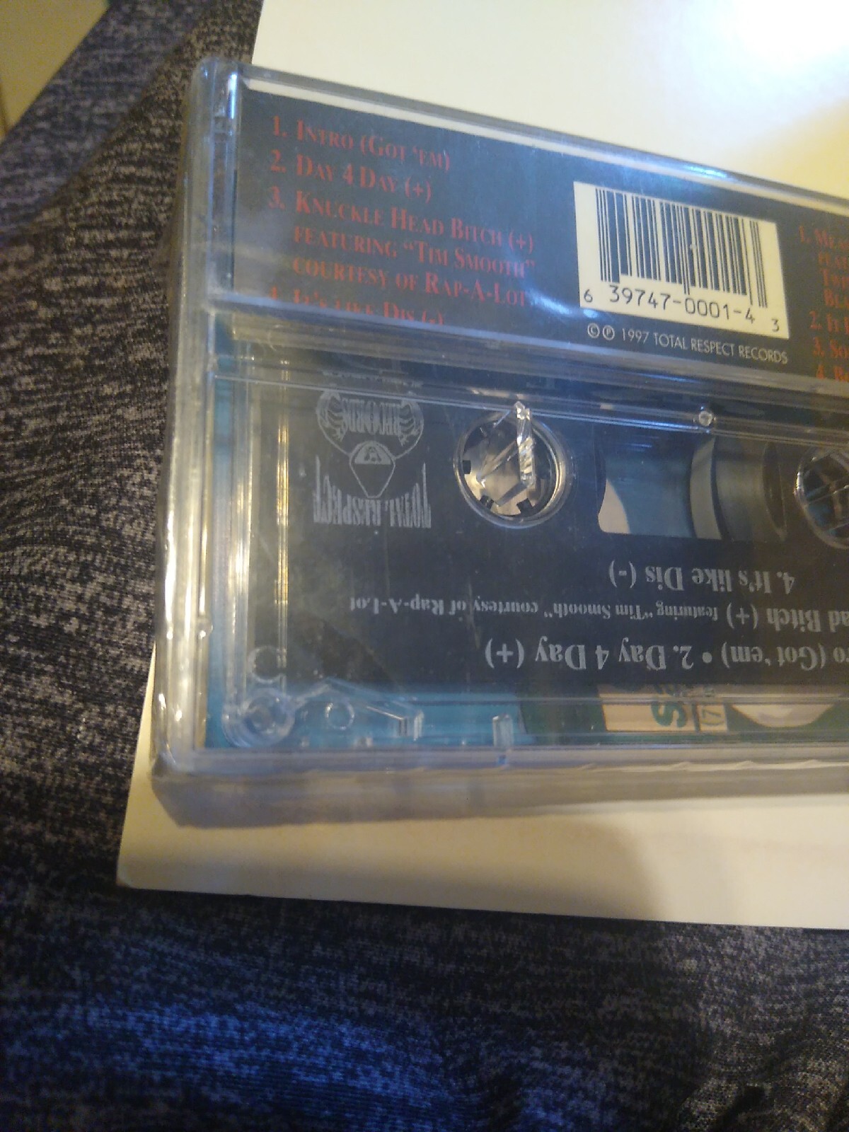 Picture 4 of 5
