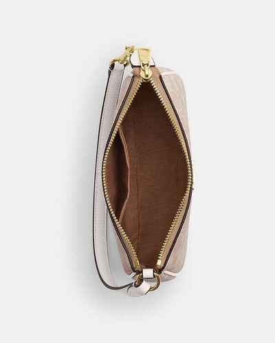 NWT Coach Nolita 19 In Signature Canvas CW426 (Sand/chalk )+ free Pearl Chain - Picture 18 of 18