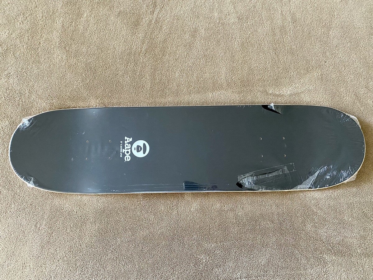 スケートボード A BATHING APE - A BATHING APE NEON CAMO SKATEBOARD A BATHING APE ABC CAMO SKATEBOARD – happyjagabee store