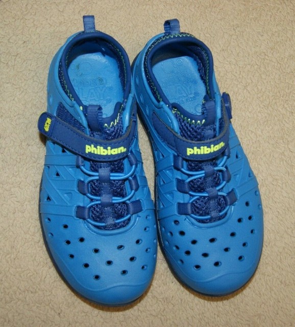 phibian water shoes