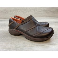 Merrell Women's 7 Brown Leather Slip On Clogs Casual Shoes Trail Comfort
