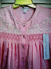 MISS ELAINE NIGHTGOWN BRUSHED BACK SATIN JACQUARD EMBROIDEFRED LIGHT PINK M NEW