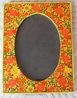 Vintage Oval Painted Wood Picture Frame w/ Gold Floral Detail for 5 x 7 Photo — photo 1