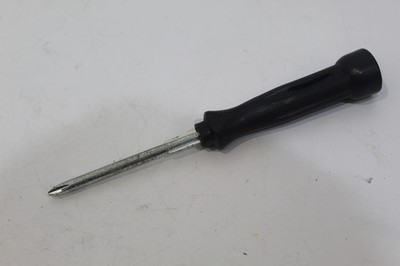 Seat Tarraco KN2 Werkzeugset Schraubendreher für Schlitz oder Kreuzschlitz 8Z0012255