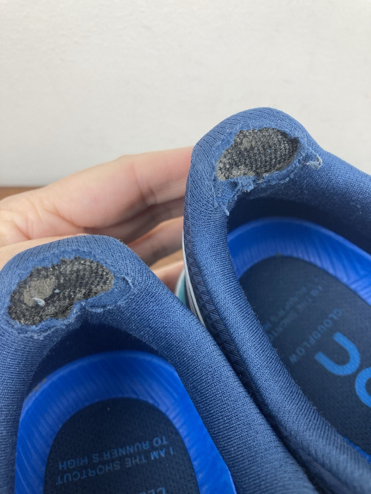 On Running CloudTec Swiss Engineering Sneaker Sho… - image 9