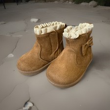 Girls Faux Fur Shearing Boots faux suede upper, faux fur lining, charming bow 3