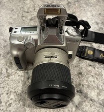 Minolta Maxxum 50 35mm Film Camera with Minolta AF 28-100 Zoom Lens