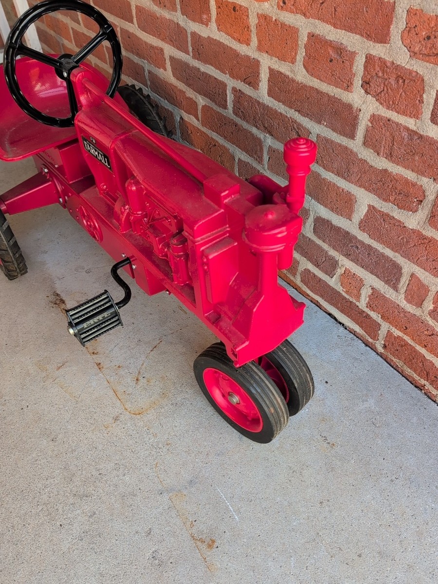 International Harvester Farmall F20 Pedal Tractor Ertl | eBay